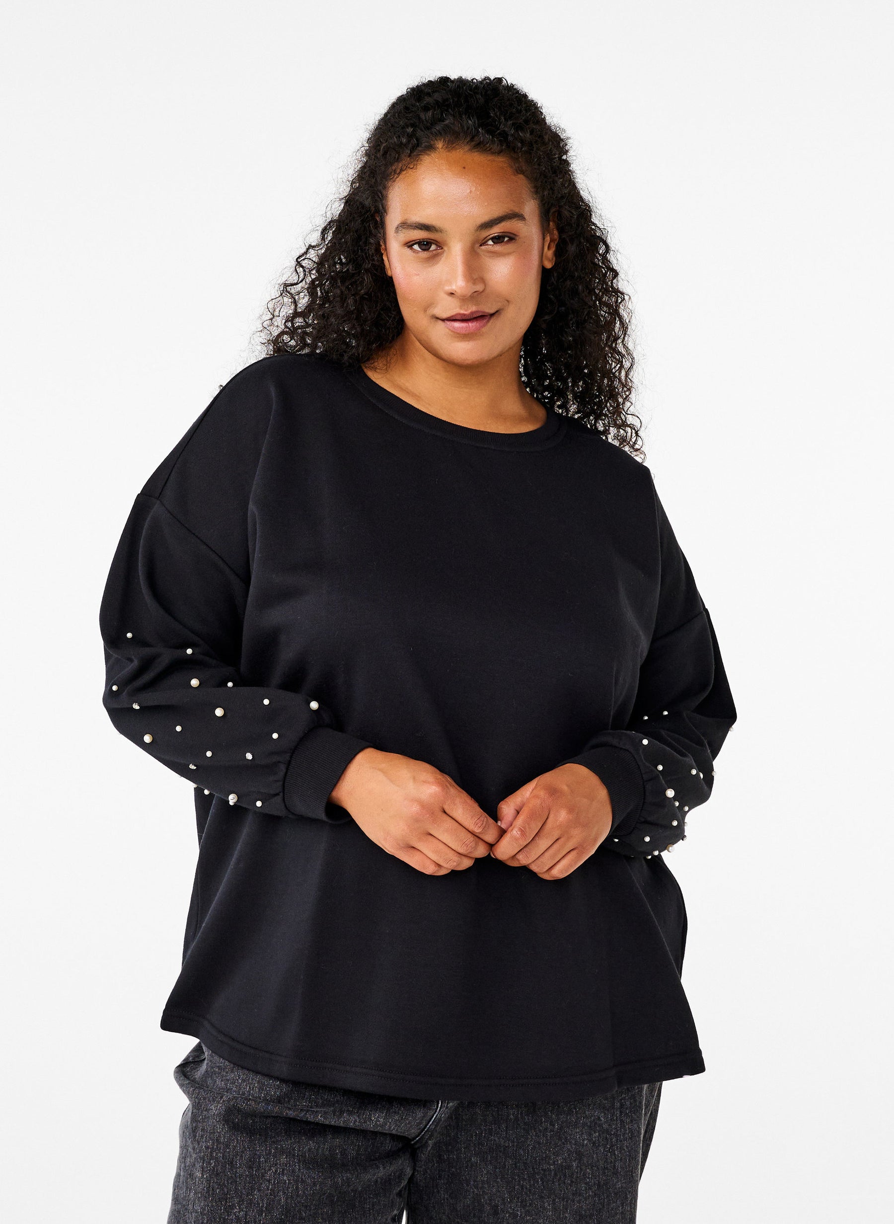 Zizzi Marissa Pearl Sweater in Black