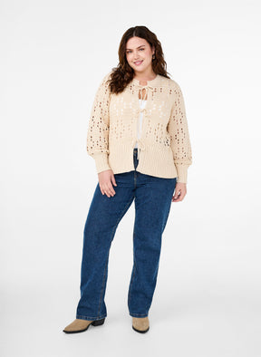 Zizzi Daisy Cardigan in Beige