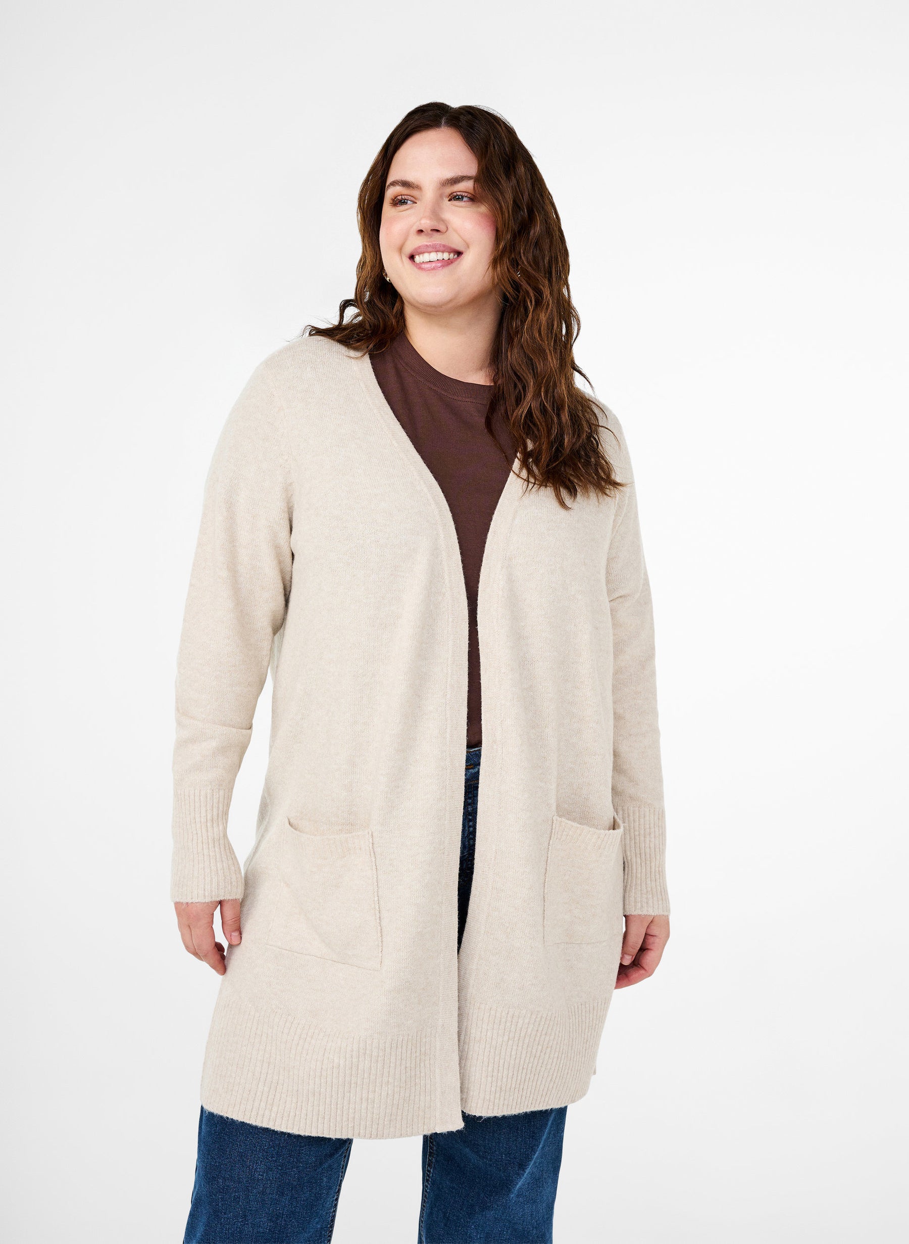 Zizzi Sunny Cardigan in Beige