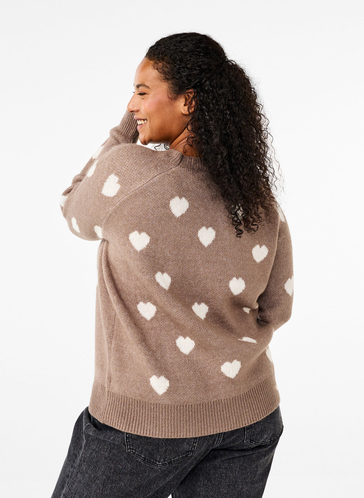 Zizzi Heart Knit Jumper in Beige