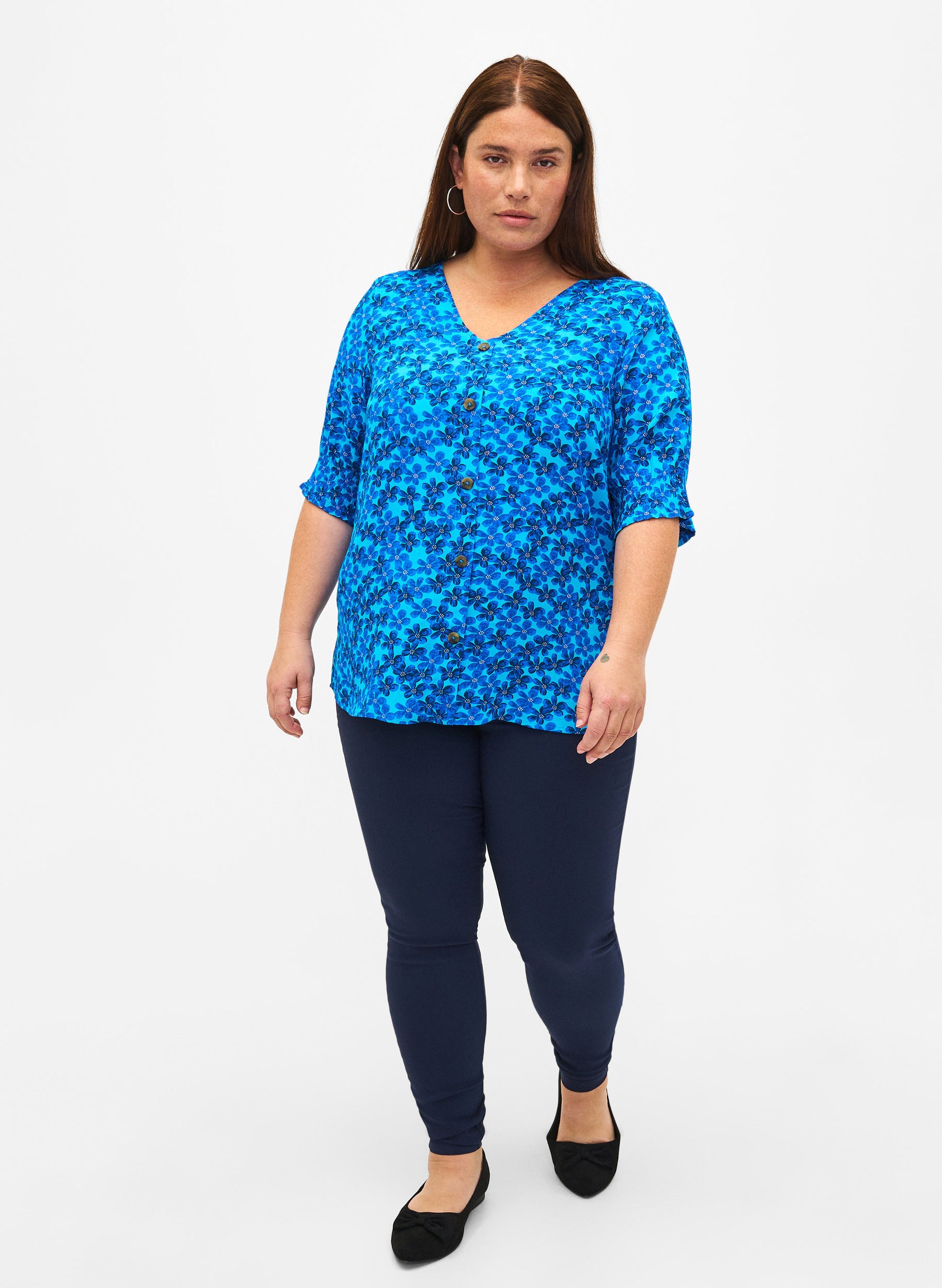 Zizzi Bella Blouse in Blue Flowers