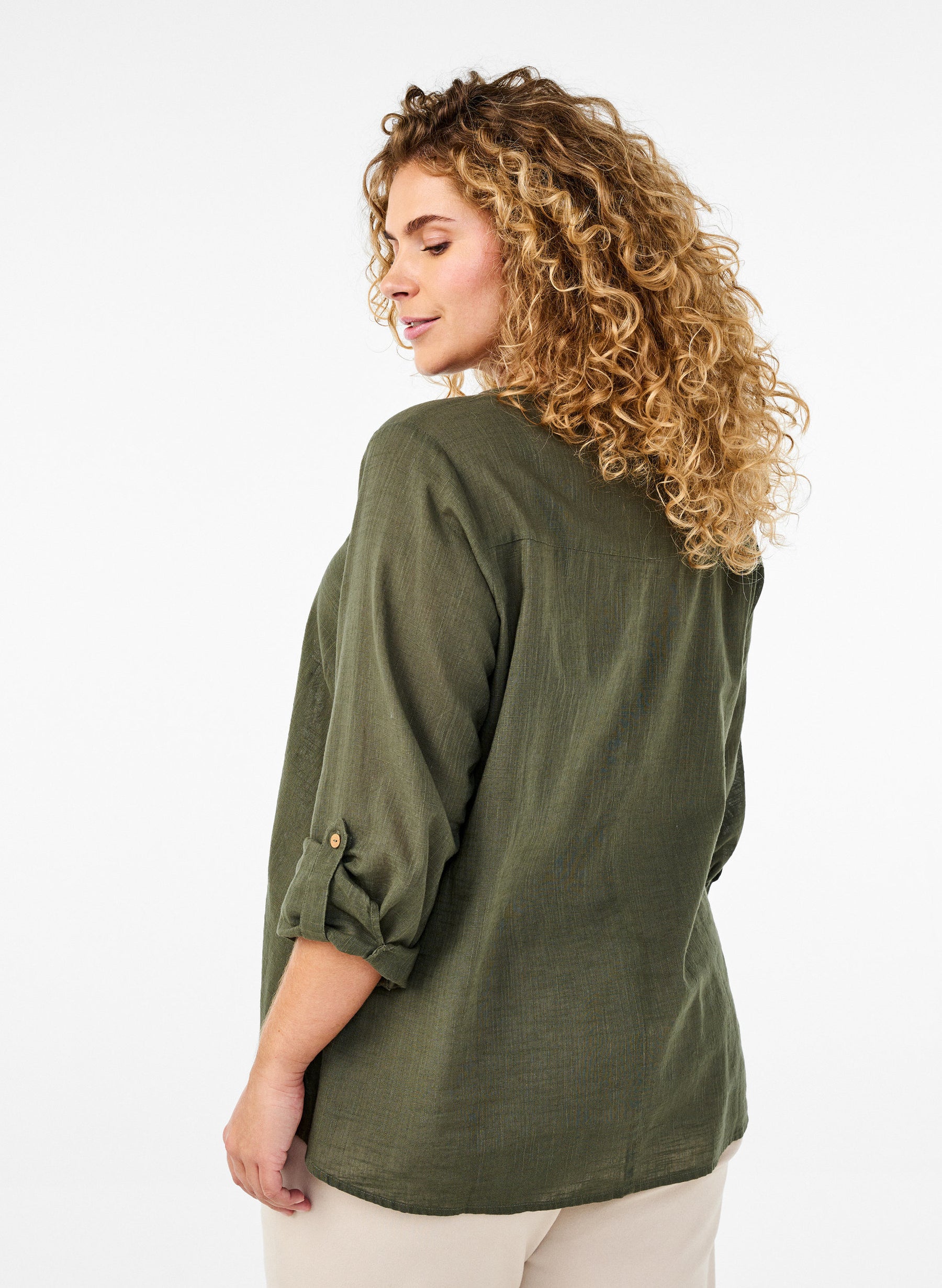 Zizzi Anna Shirt in Khaki