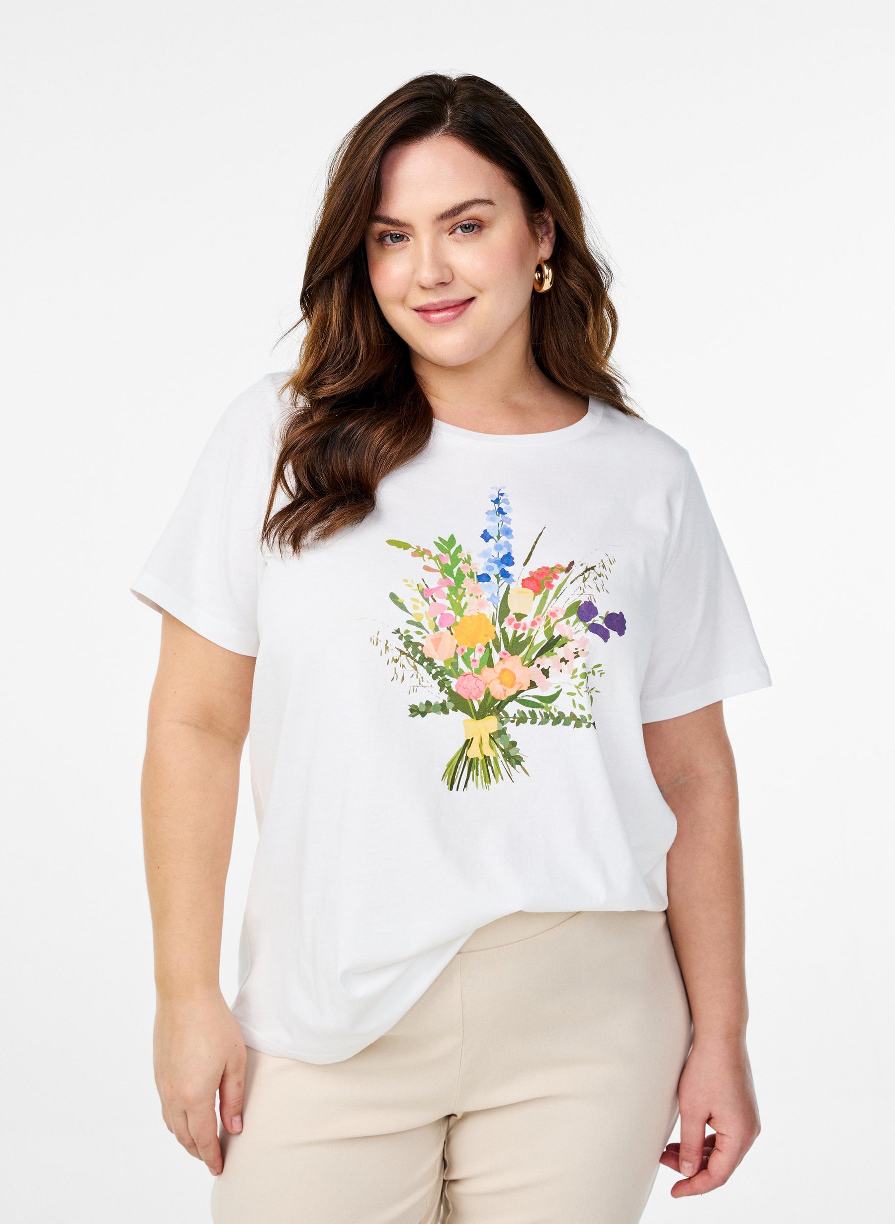 Zizzi Elin T-Shirt With Bouquet