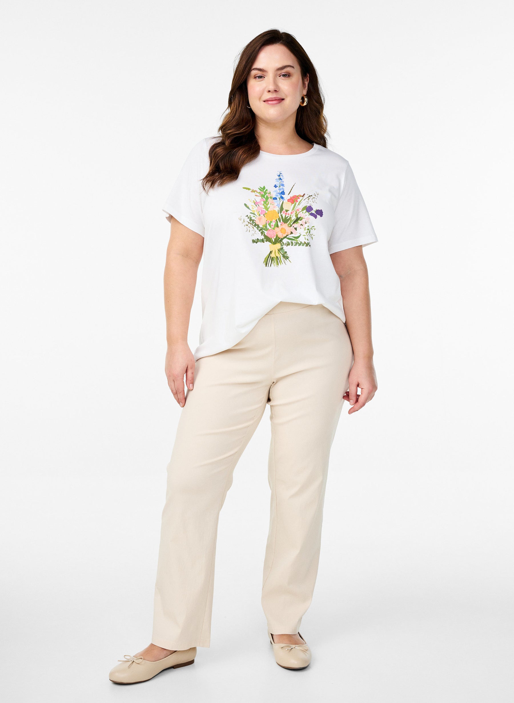 Zizzi Elin T-Shirt With Bouquet