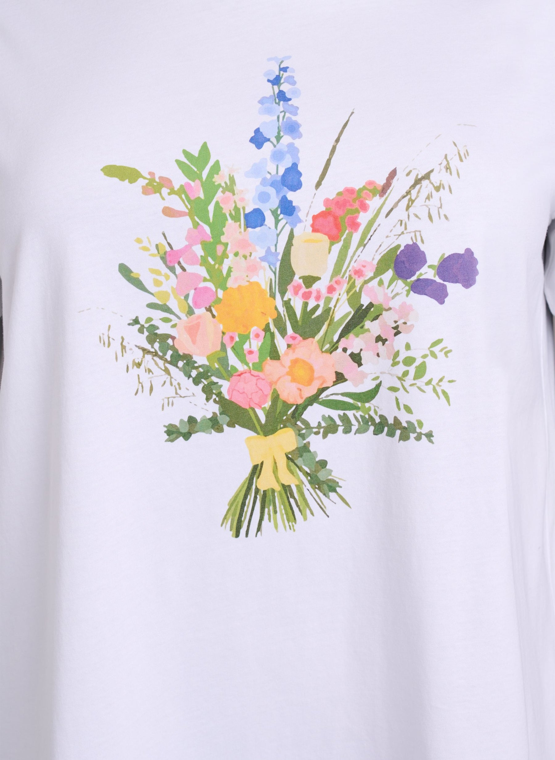 Zizzi Elin T-Shirt With Bouquet