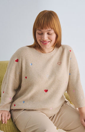 Zizzi Sunny Heart Knit Top in Beige