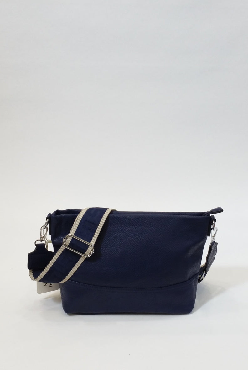 Hazel Handbag in Navy